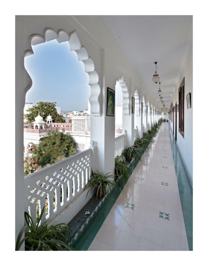 Heritage Khandwa Haveli Hotel Jaipur Exterior photo